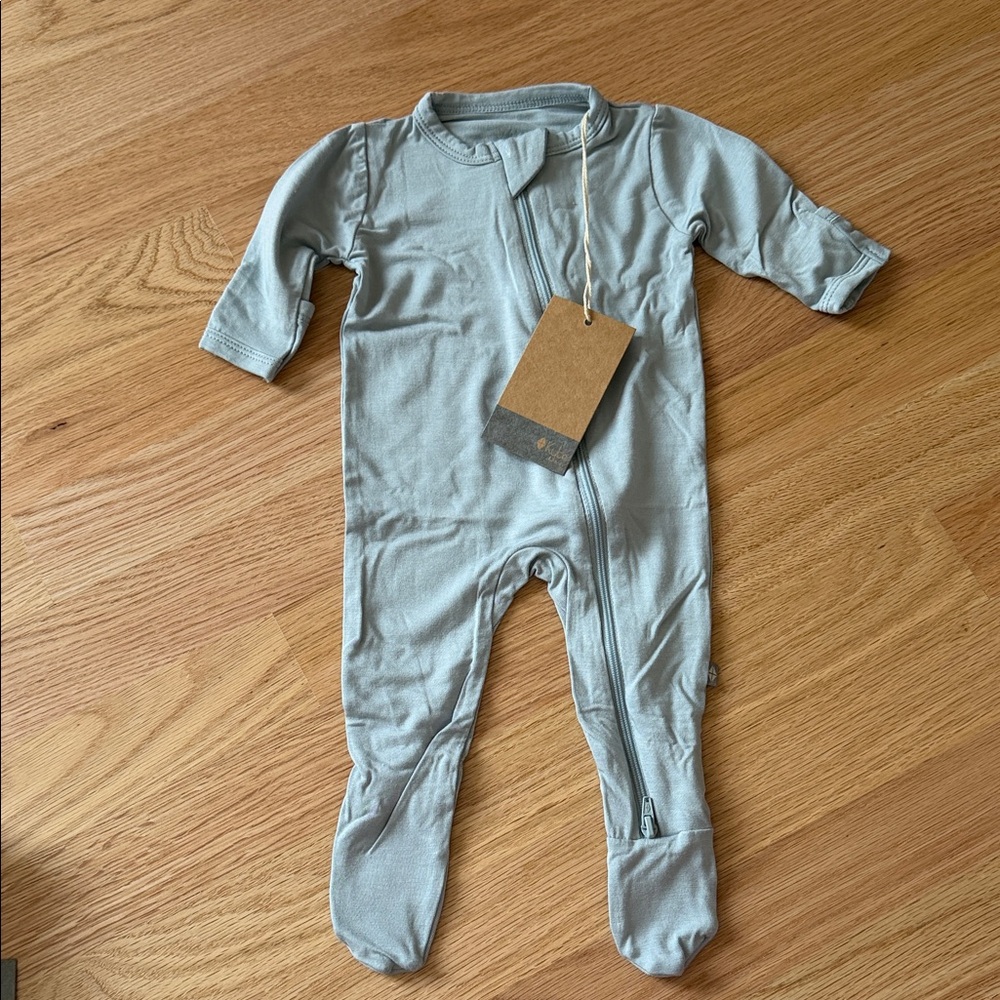 Kyte BABY light blue Footed One Piece size Newborn NWT